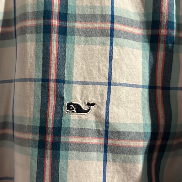 Men’s Vineyard Vines Blue Plaid Button Down Shirt NWT - Med - Picture 2 of 5